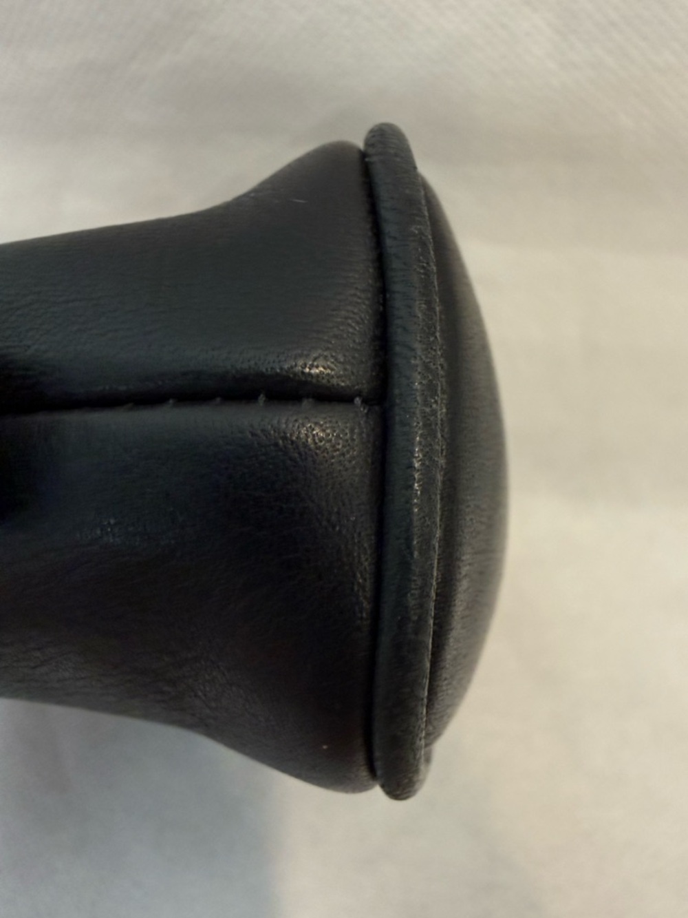 Coach Vintage Black Leather Small Zip Pouch - Picture 8 of 9
